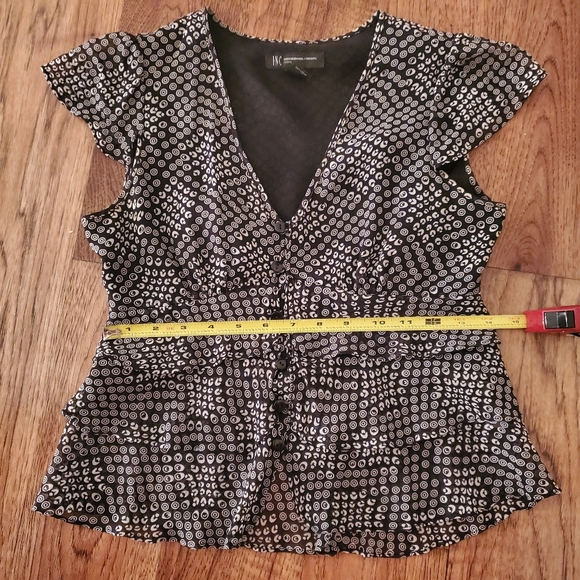 Petite Black and White Print Silk Chiffon Blouse - Picture 4 of 4